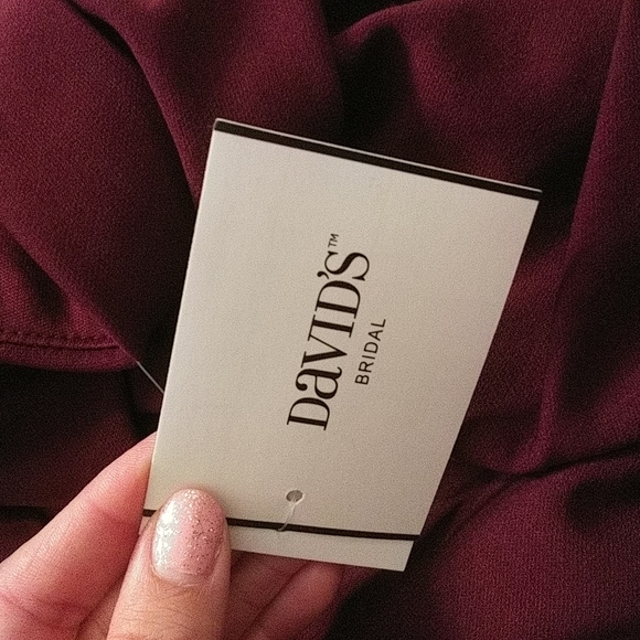 Oleg Cassini formal gown from David's Bridal. - Picture 10 of 10